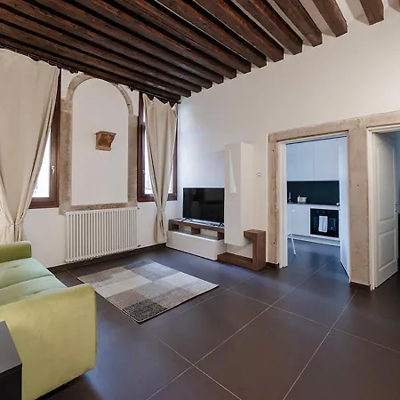 New - Rialto البندقية