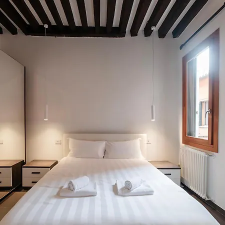 New - Rialto Appartement
